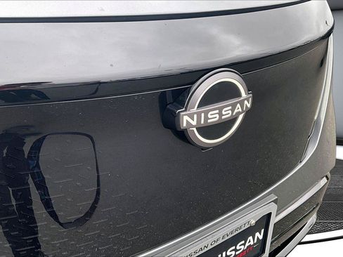 Used 2024 Nissan Ariya AWD image 34
