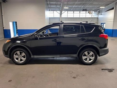 Used 2015 Toyota RAV4 XLE image 5