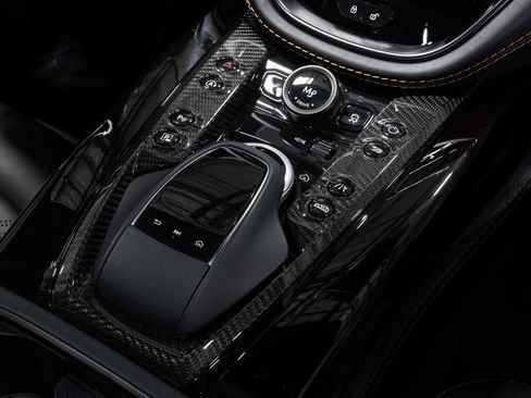 Used 2023 Aston Martin DBX 707 image 34