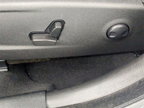 Certified 2023 Dodge Charger SXT image 13