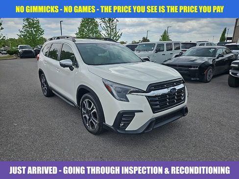 Used 2023 Subaru Ascent Limited w/ Technology Package image 1