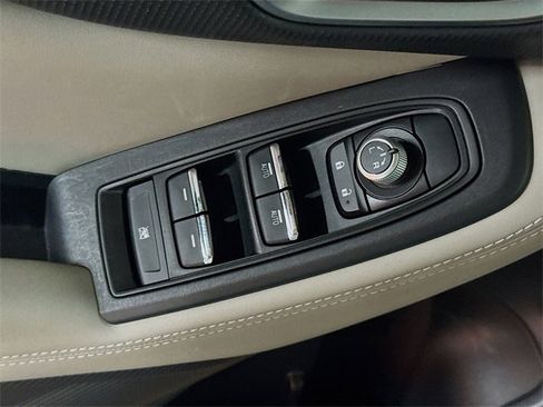 Used 2021 Subaru Forester Limited image 11