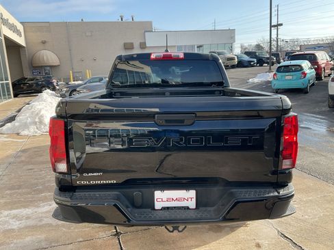 Used 2024 Chevrolet Colorado W/T image 5