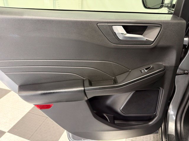 Used 2025 Ford Escape Platinum AWD/4WD image 19