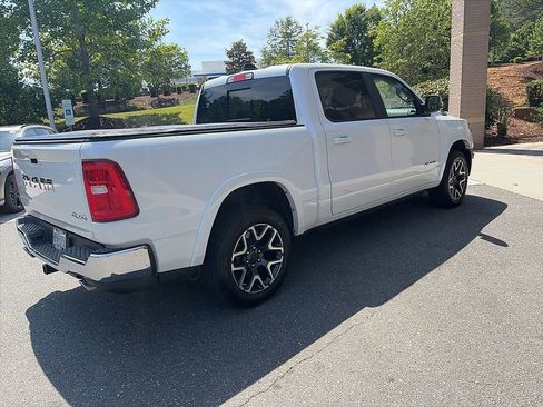 Used 2026 RAM 1500 Laramie AWD/4WD image 4