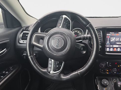 Used 2021 Jeep Compass Limited AWD/4WD image 11
