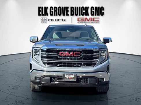 Used 2025 GMC Sierra 1500 SLT w/ SLT Premium Plus Package AWD/4WD image 9