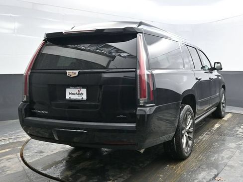 Used 2020 Cadillac Escalade ESV Platinum w/ Escalade Sport Edition AWD/4WD image 7