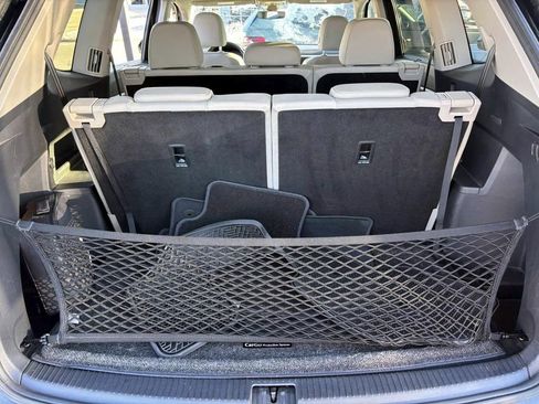 Used 2018 Volkswagen Atlas SEL image 6