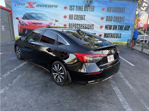 Used 2024 Honda Civic EX image 12