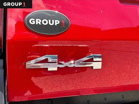Used 2024 Toyota Tacoma SR w/ SR Upgrade Package AWD/4WD image 10
