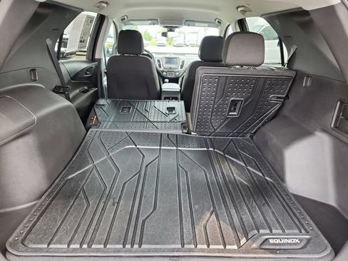 Used 2024 Chevrolet Equinox LT w/ LPO, Floor Liner Package FWD image 34