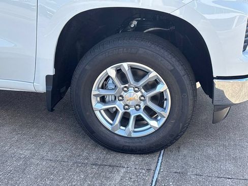 New 2026 Chevrolet Silverado 1500 LT RWD image 7