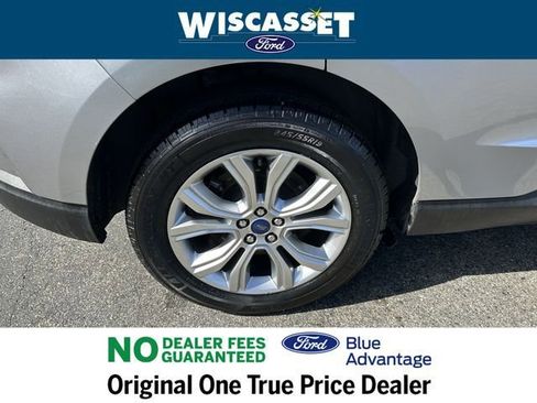 Certified 2022 Ford Edge Titanium AWD/4WD image 36