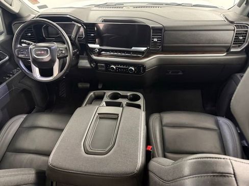Used 2025 GMC Sierra 1500 SLT image 15
