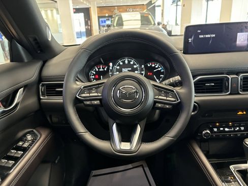 New 2025 MAZDA CX-5 Signature image 10