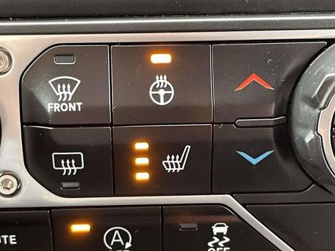 Used 2021 Jeep Wrangler Unlimited Rubicon AWD/4WD image 27