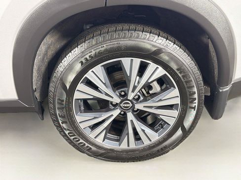 Used 2023 Nissan Rogue SV w/ SV Premium B Package AWD/4WD image 35