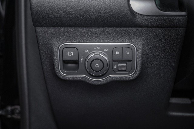Certified 2026 Mercedes-Benz GLB 250 image 20