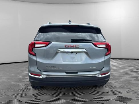 Used 2023 GMC Terrain SLT w/ Tech Package AWD/4WD image 8