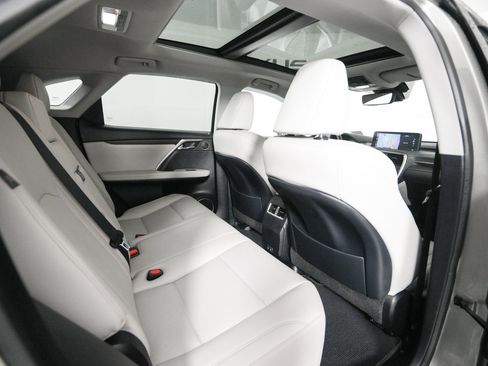 Used 2020 Lexus RX 450h AWD w/ Premium Package image 18