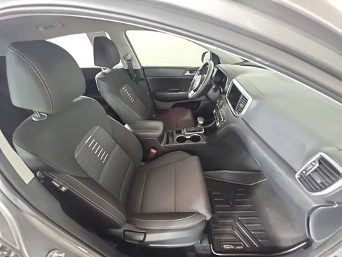 Used 2022 Kia Sportage LX w/ LX AWD Value Edition Package image 33