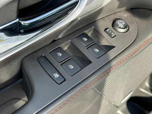 Used 2014 GMC Terrain Denali image 17