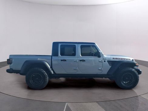 Used 2021 Jeep Gladiator Mojave AWD/4WD image 6
