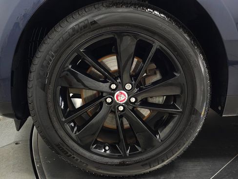 Used 2022 Jaguar F-PACE S image 13