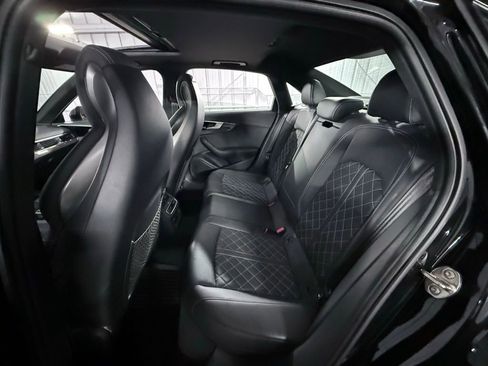 Used 2023 Audi S4 Premium Plus w/ Premium Plus Package image 22