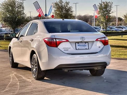 Used 2014 Toyota Corolla S image 5