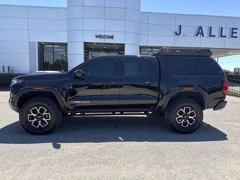Used 2023 GMC Canyon AT4X AWD/4WD image 2