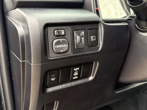 Used 2020 Toyota 4Runner Limited image 18