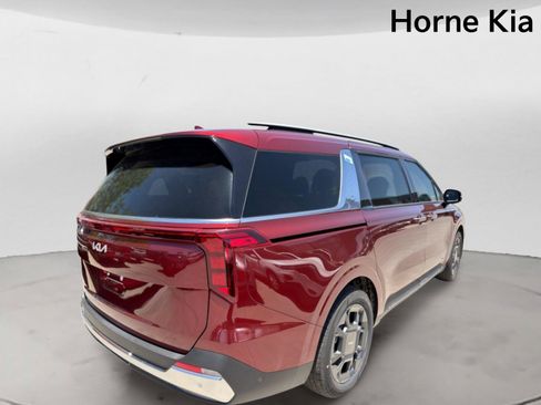 New 2026 Kia Carnival SX FWD image 4