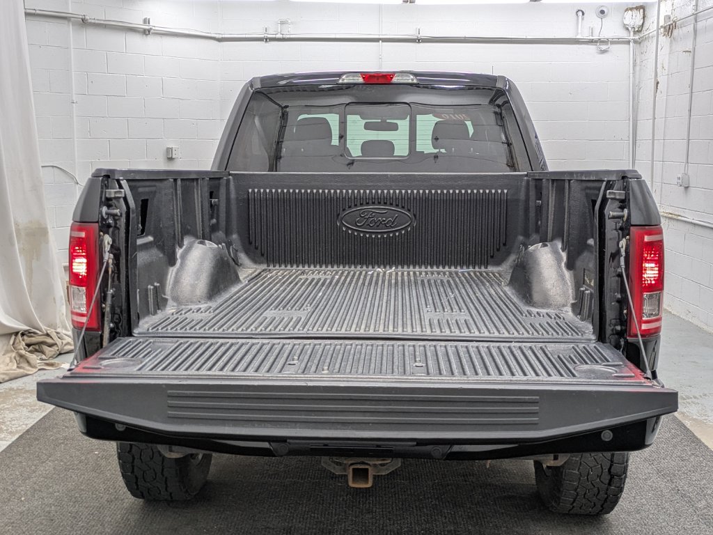 Used 2016 Ford F150 XLT w/ Equipment Group 302A Luxury AWD/4WD image 15