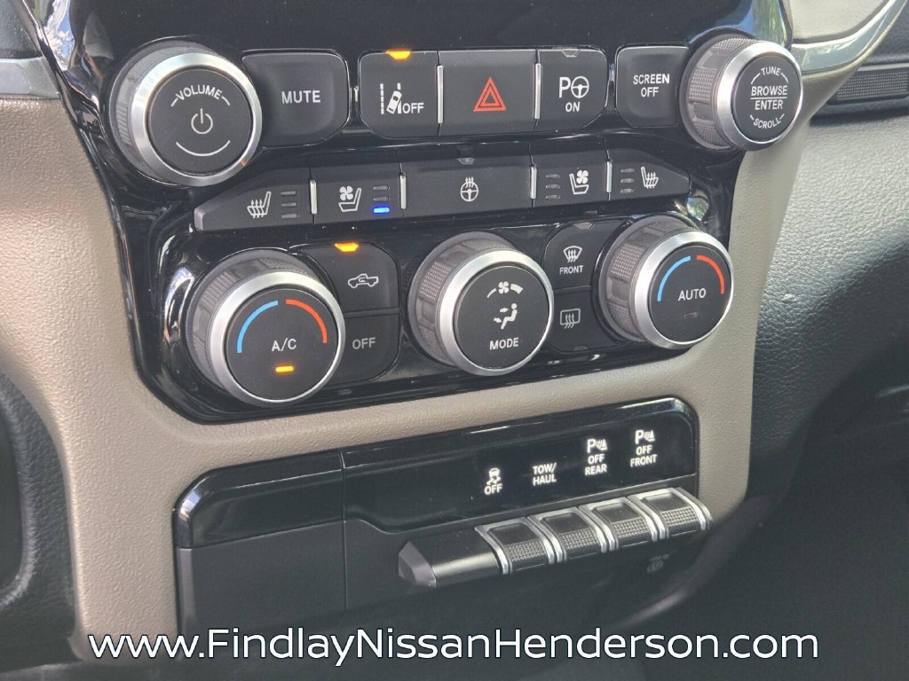 Used 2019 RAM 1500 Laramie AWD/4WD image 28