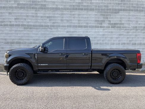 Used 2022 Ford F350 XLT AWD/4WD image 7