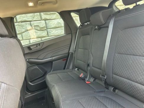 Used 2023 Ford Escape Active image 9
