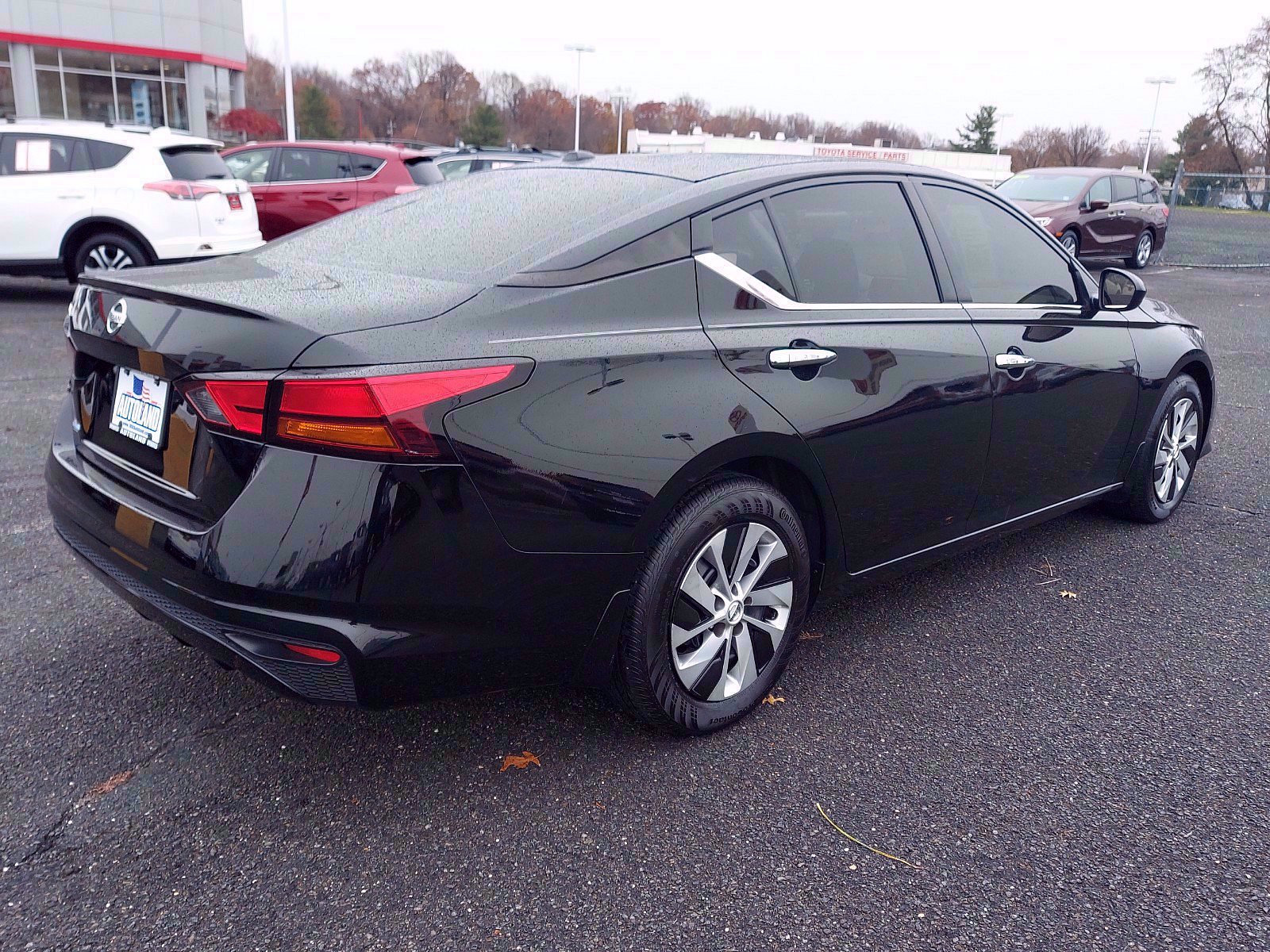 Used 2019 Nissan Altima 2.5 S FWD image 7