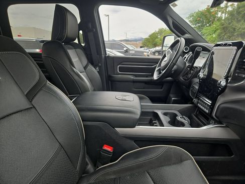 Used 2024 RAM 3500 Laramie w/ Sport Appearance Package AWD/4WD image 6