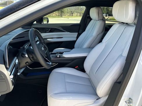 New 2026 Cadillac Lyriq Sport image 21