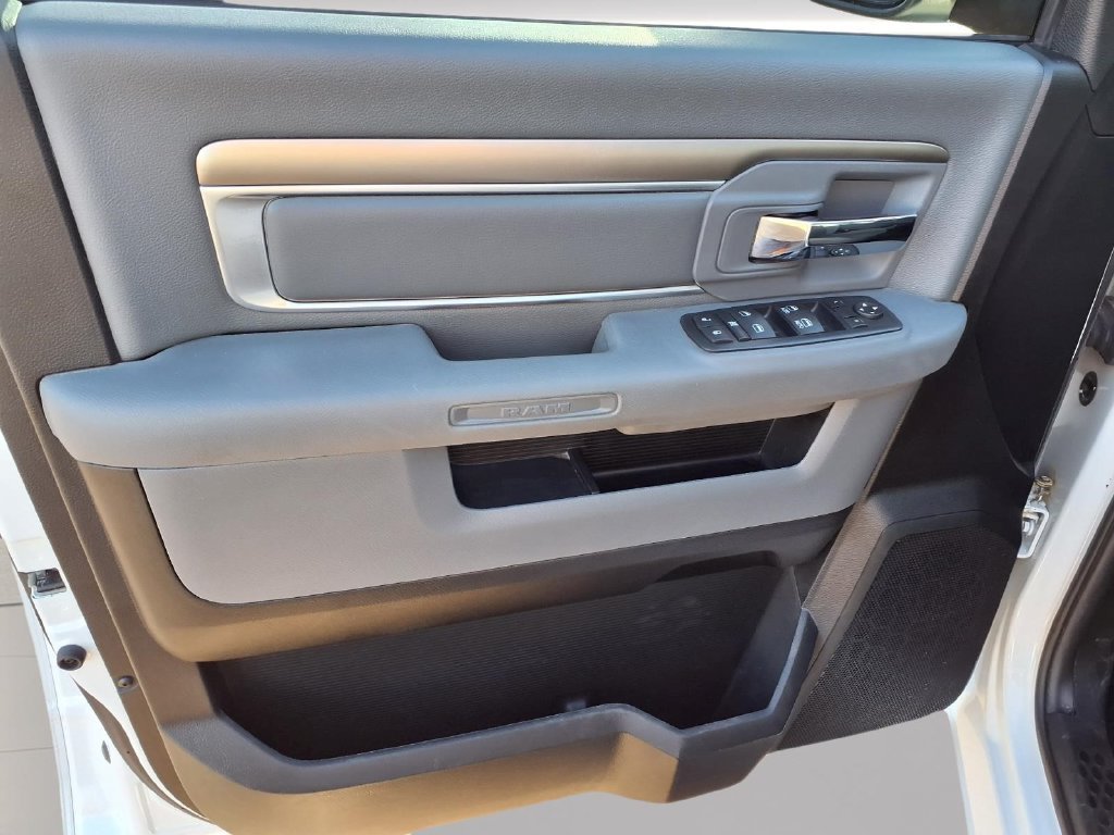 Used 2016 RAM 1500 Outdoorsman AWD/4WD image 14