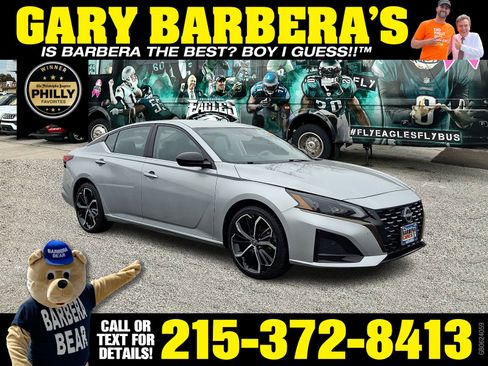 Used 2023 Nissan Altima 2.5 SR image 1