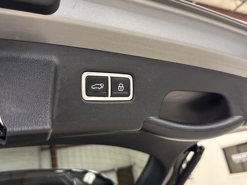 Used 2023 Kia Sorento SX Prestige image 27