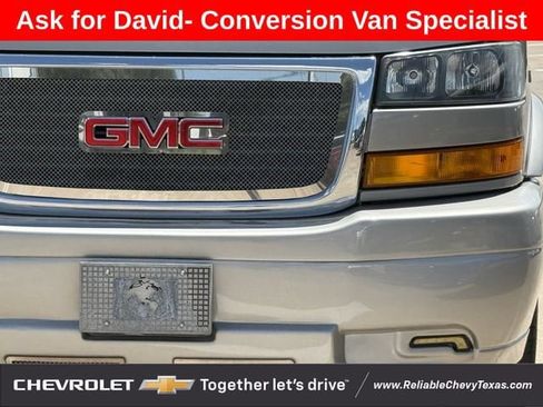 Used 2020 GMC Savana 2500 Extended w/ Enhanced Convenience Package RWD image 4