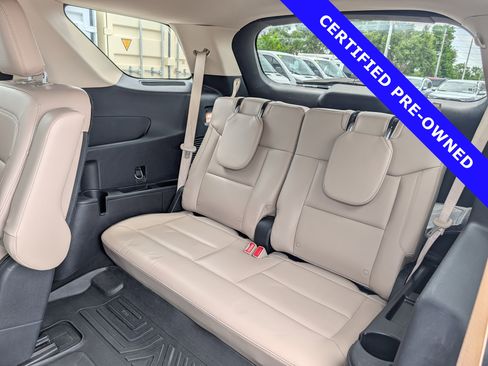 Certified 2021 Ford Explorer XLT w/ Equipment Group 202A AWD/4WD image 15