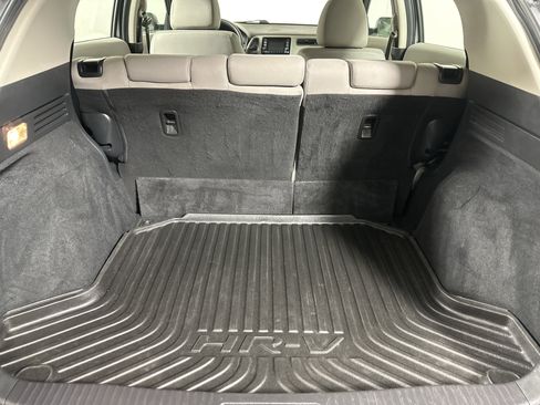 Used 2017 Honda HR-V LX image 20