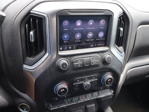 Used 2020 Chevrolet Silverado 1500 LT Trail Boss AWD/4WD image 22
