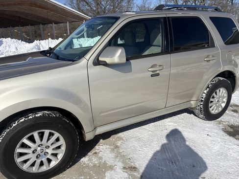 Used 2010 Mercury Mariner Premier image 5