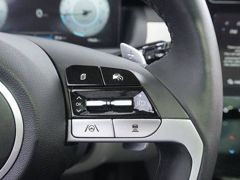 Used 2023 Hyundai Tucson Limited image 46